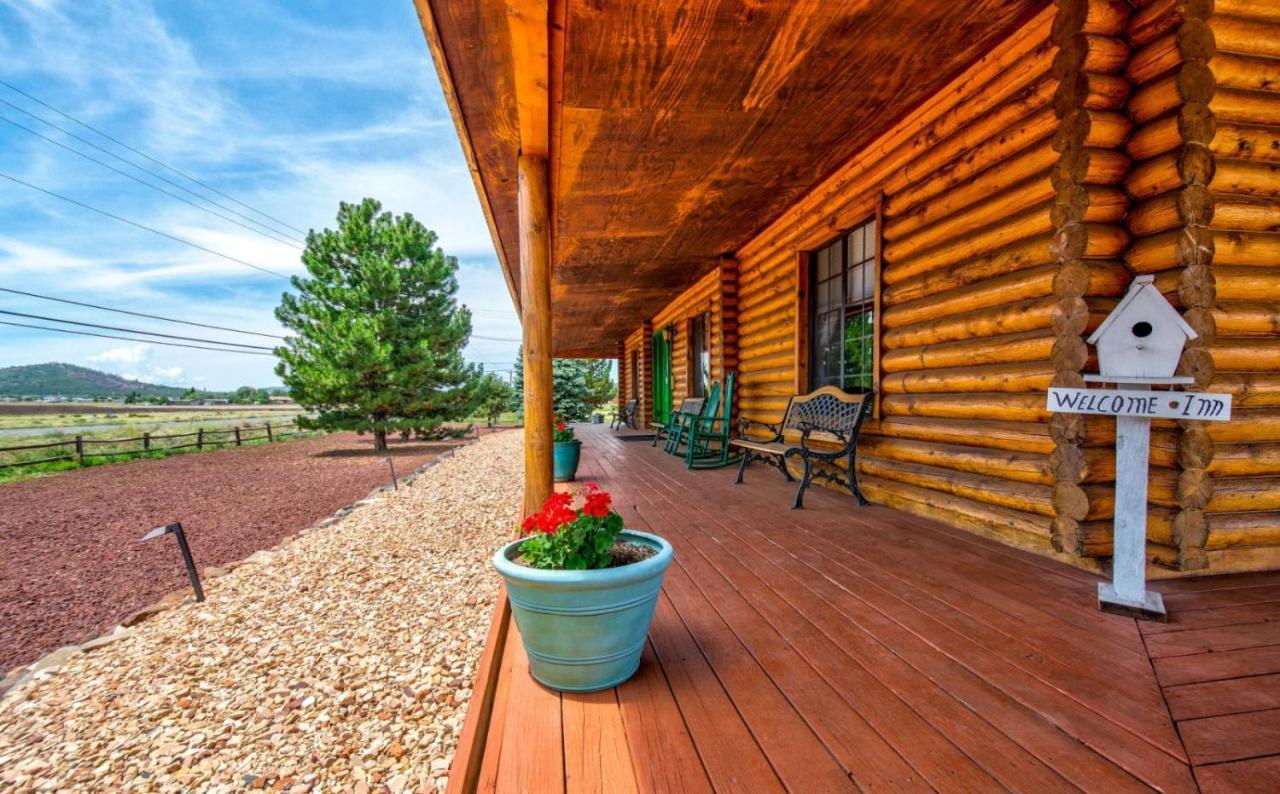 Quarter Horse Inn & Lodge Williams Exterior foto