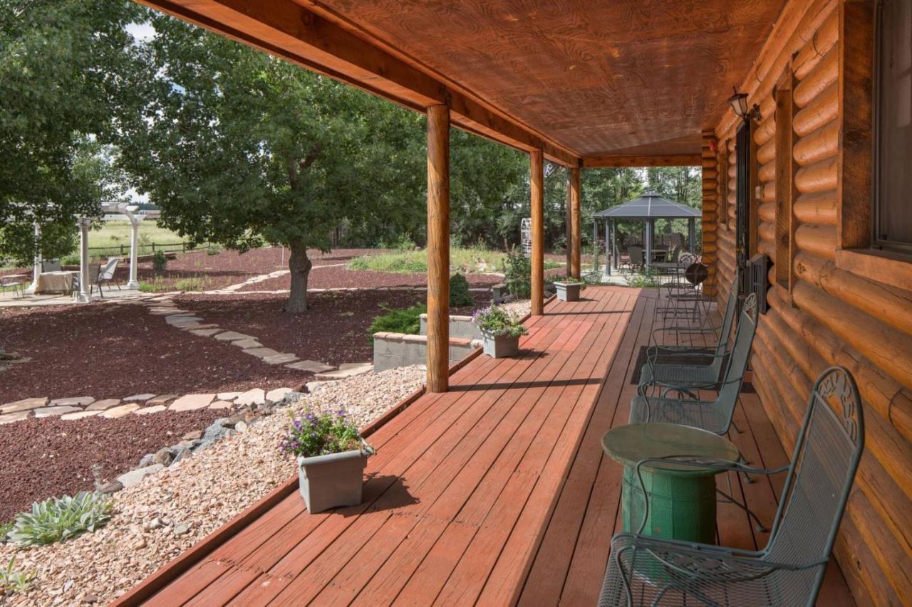 Quarter Horse Inn & Lodge Williams Exterior foto
